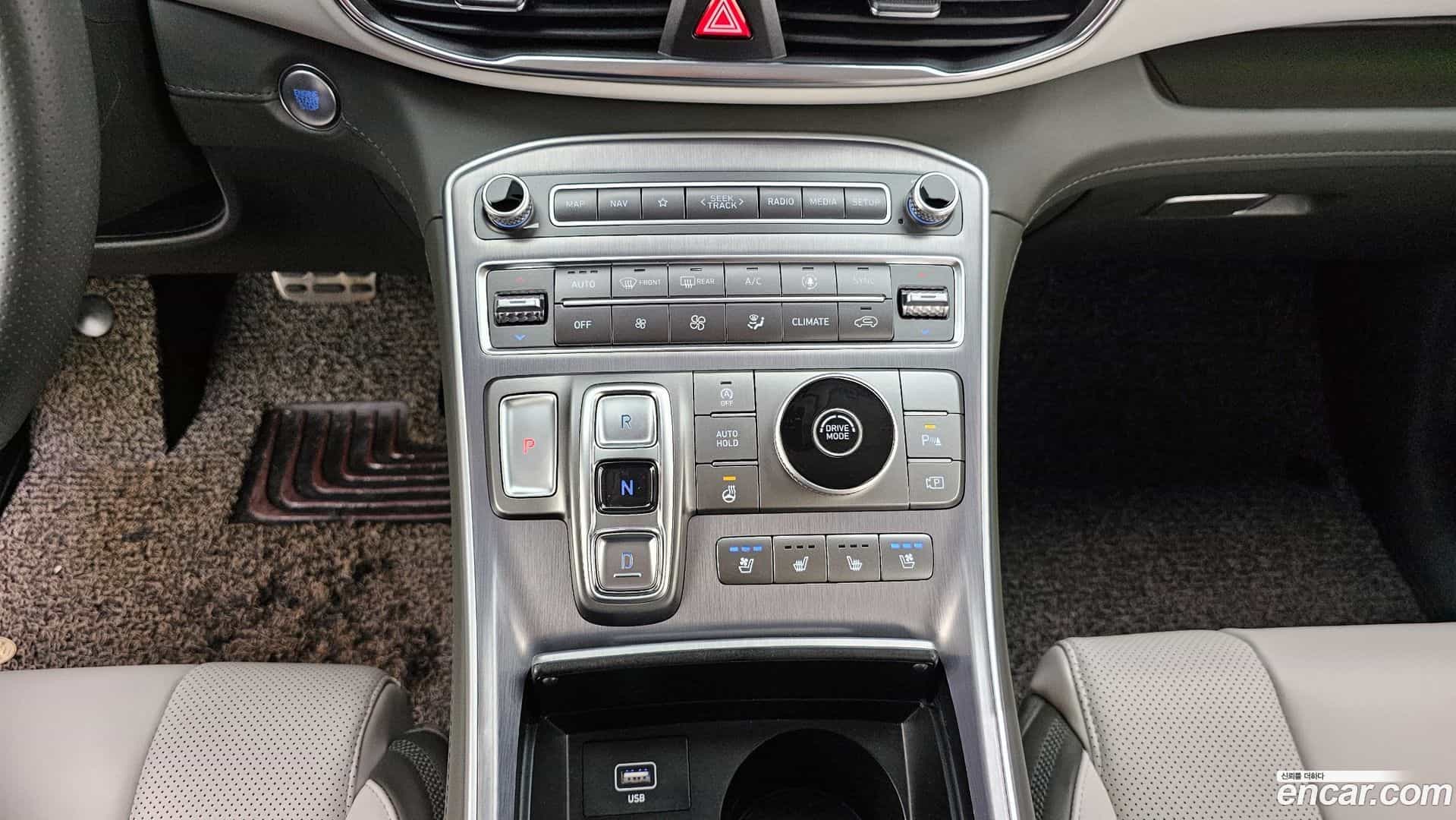 Santafe Hyundai 2020.11-INNER-009