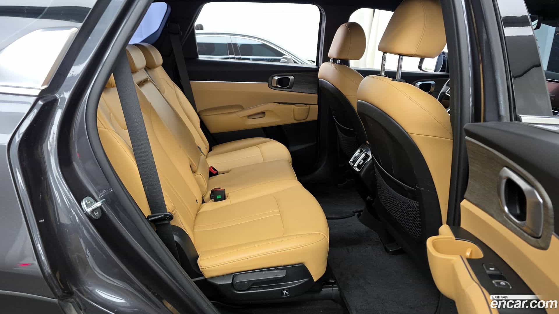 Sorento Kia 2021.2-OPTION-015