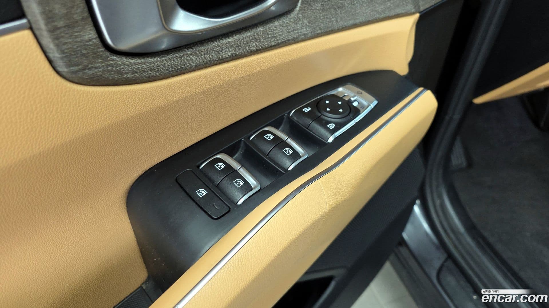 Main__Slider__Photo:Sorento Kia 2021.2-32