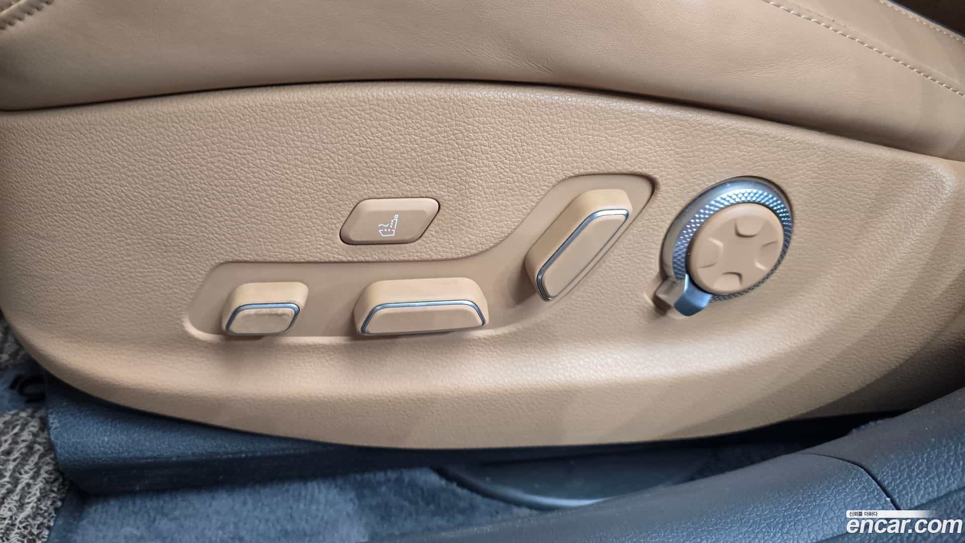 G80 Genesis 2021.0-OPTION-045