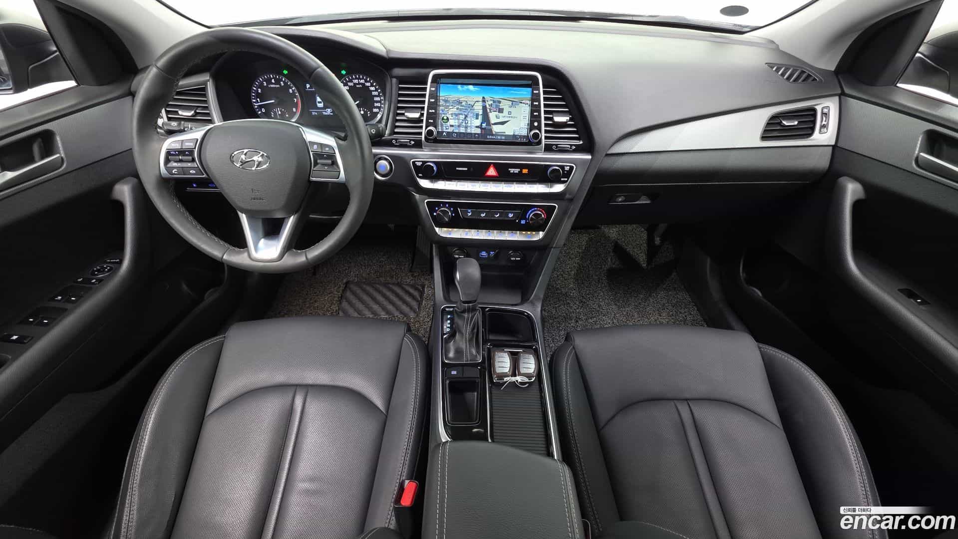 Sonata Hyundai 2017.3-INNER-007