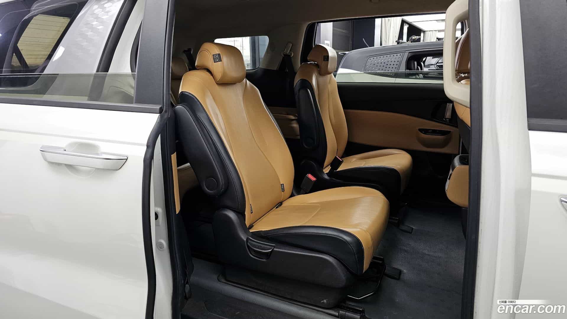 Canival Kia 2021.1-OPTION-016