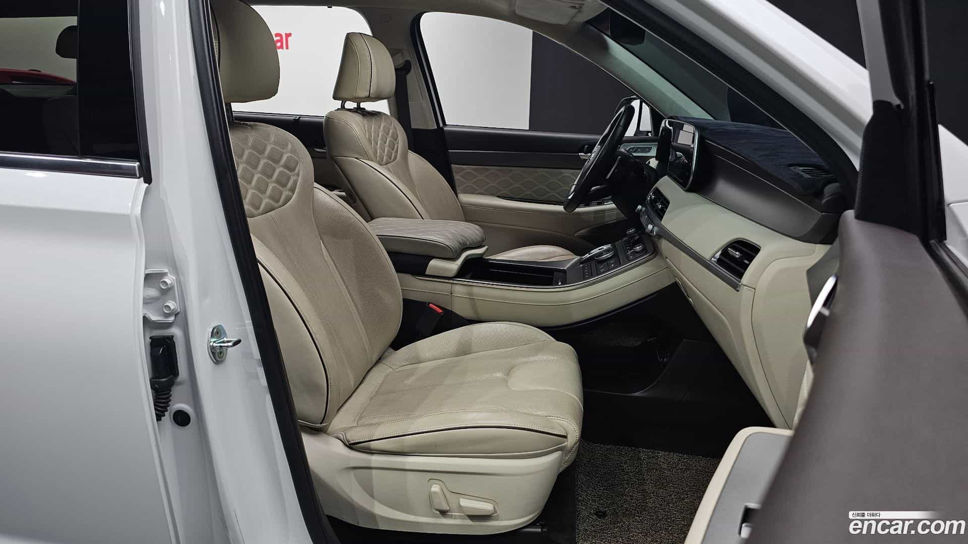 Palisade Hyundai 2021.6-INNER-010