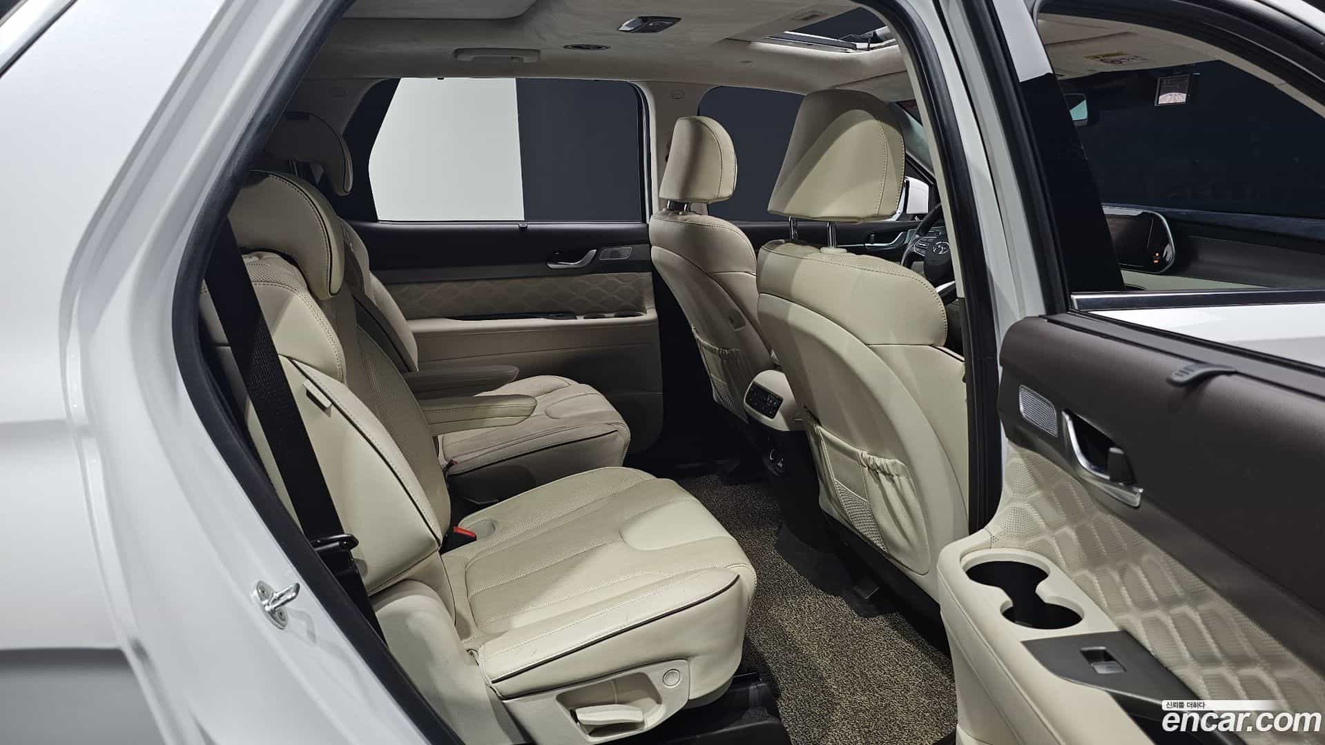 Palisade Hyundai 2021.6-INNER-036
