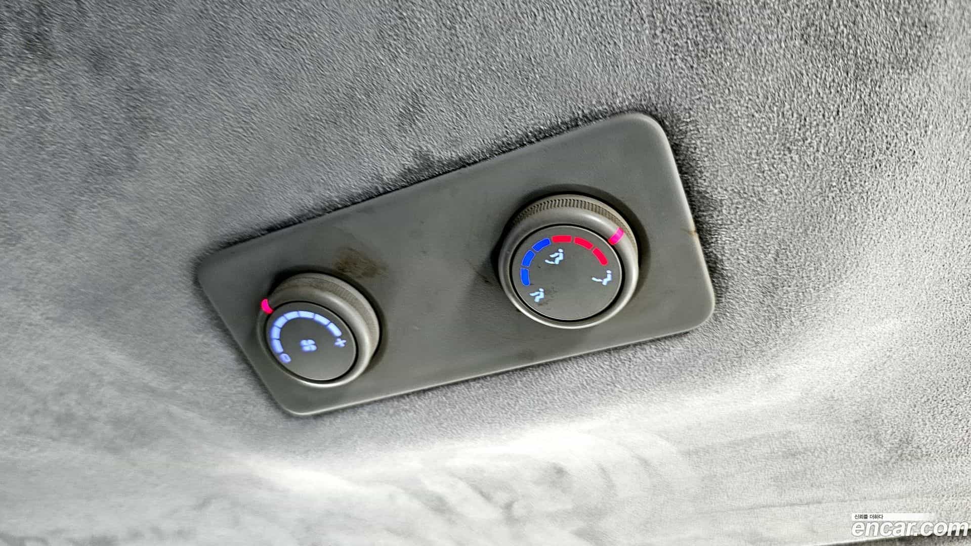 Starex Hyundai 2018.3-OPTION-023