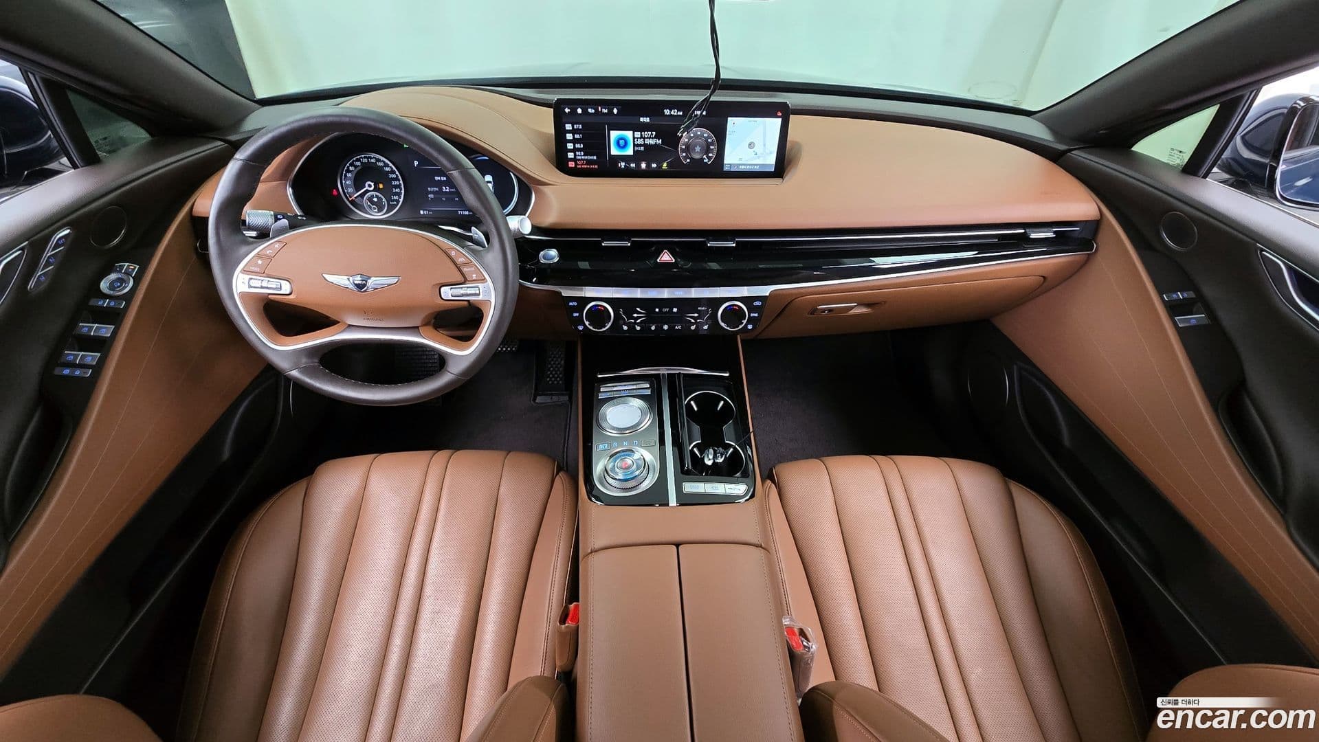 Main__Slider__Photo:G80 Genesis 2020.9-6