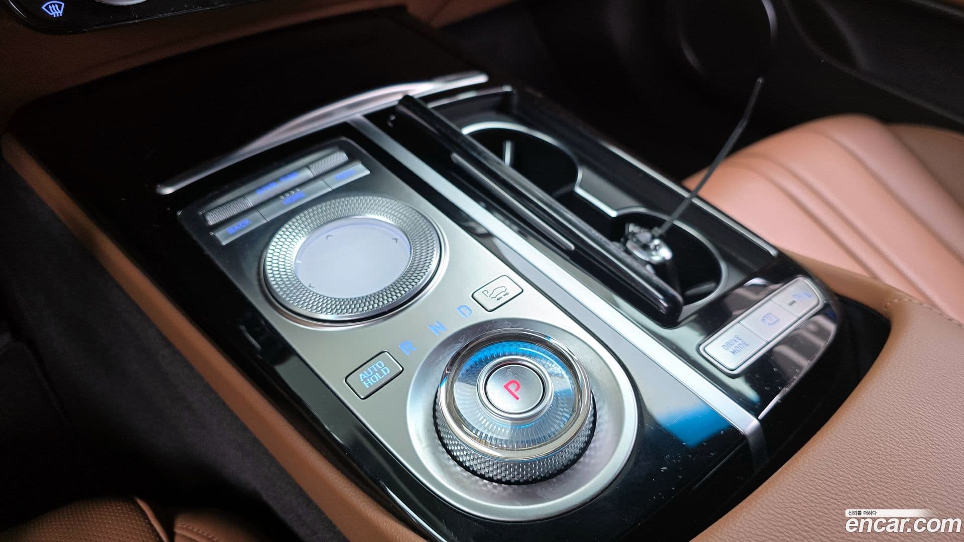 Main__Slider__Photo:G80 Genesis 2020.9-8