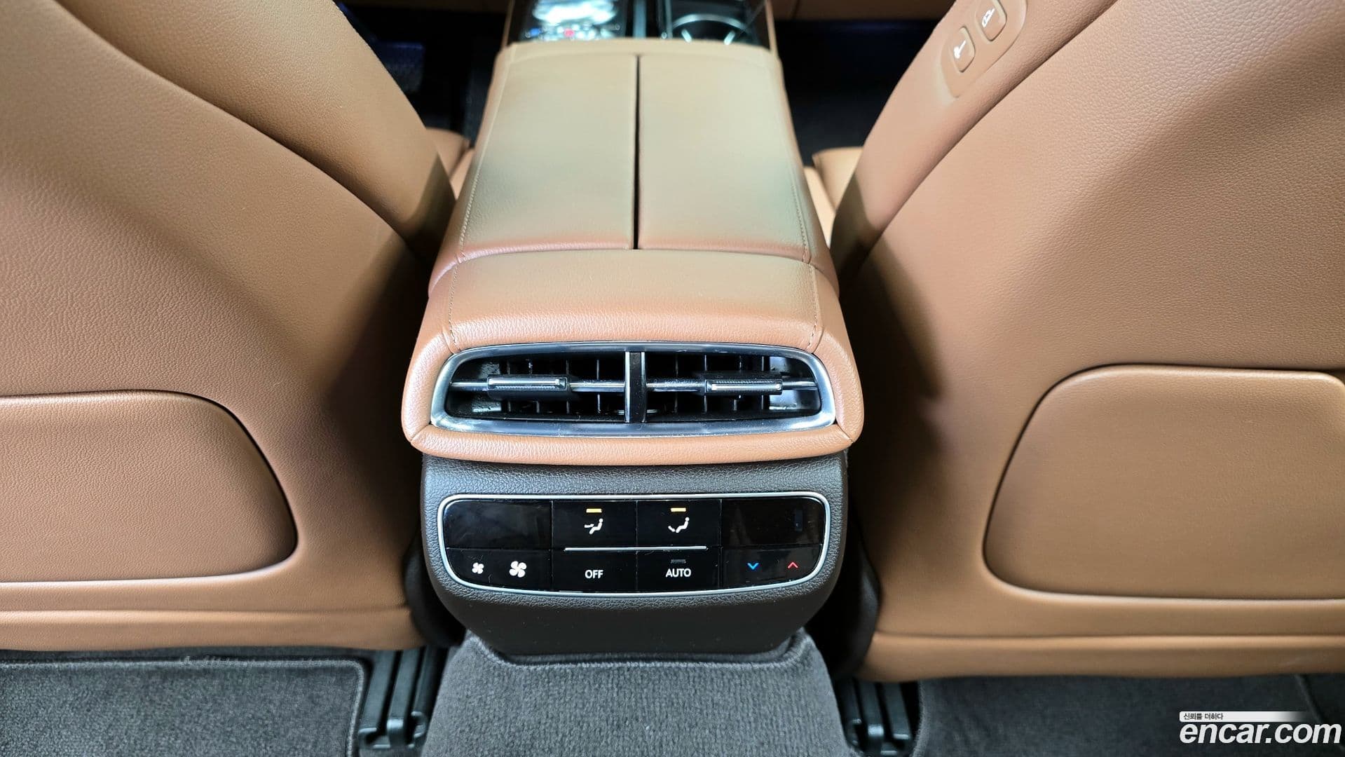 Main__Slider__Photo:G80 Genesis 2020.9-18