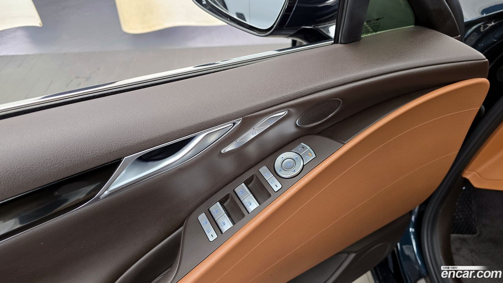 Main__Slider__Photo:G80 Genesis 2020.9-27