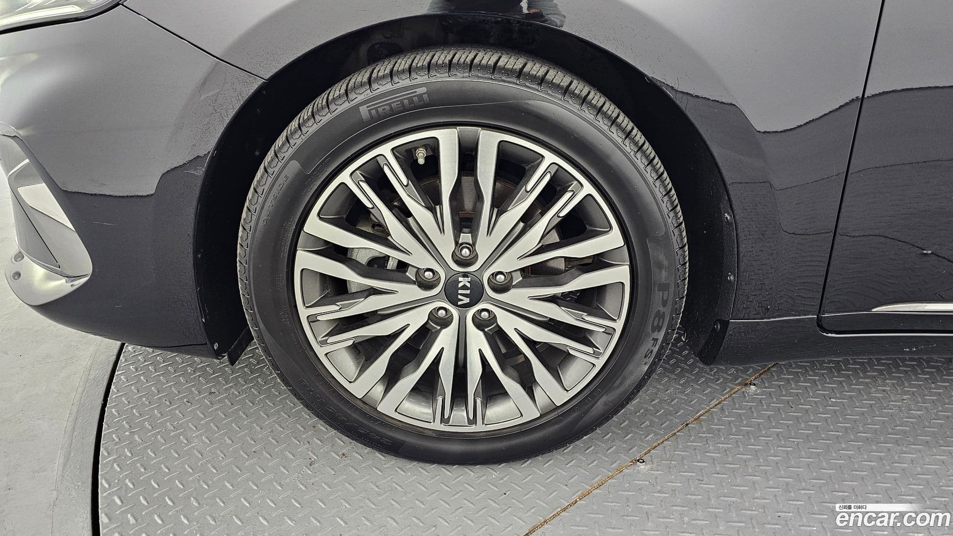 Main__Slider__Photo:K7 Kia 2021.2-4