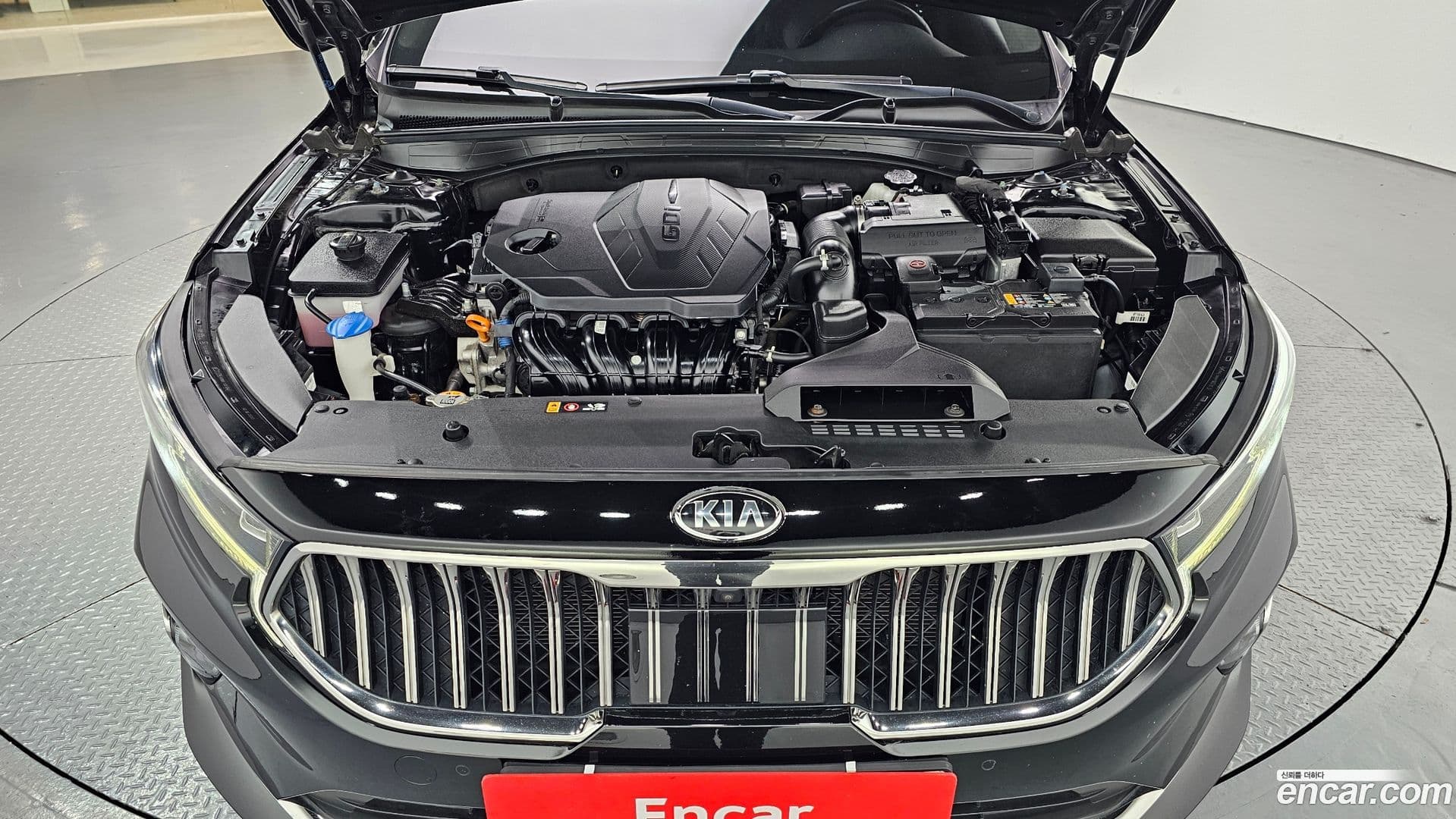 Main__Slider__Photo:K7 Kia 2021.2-5