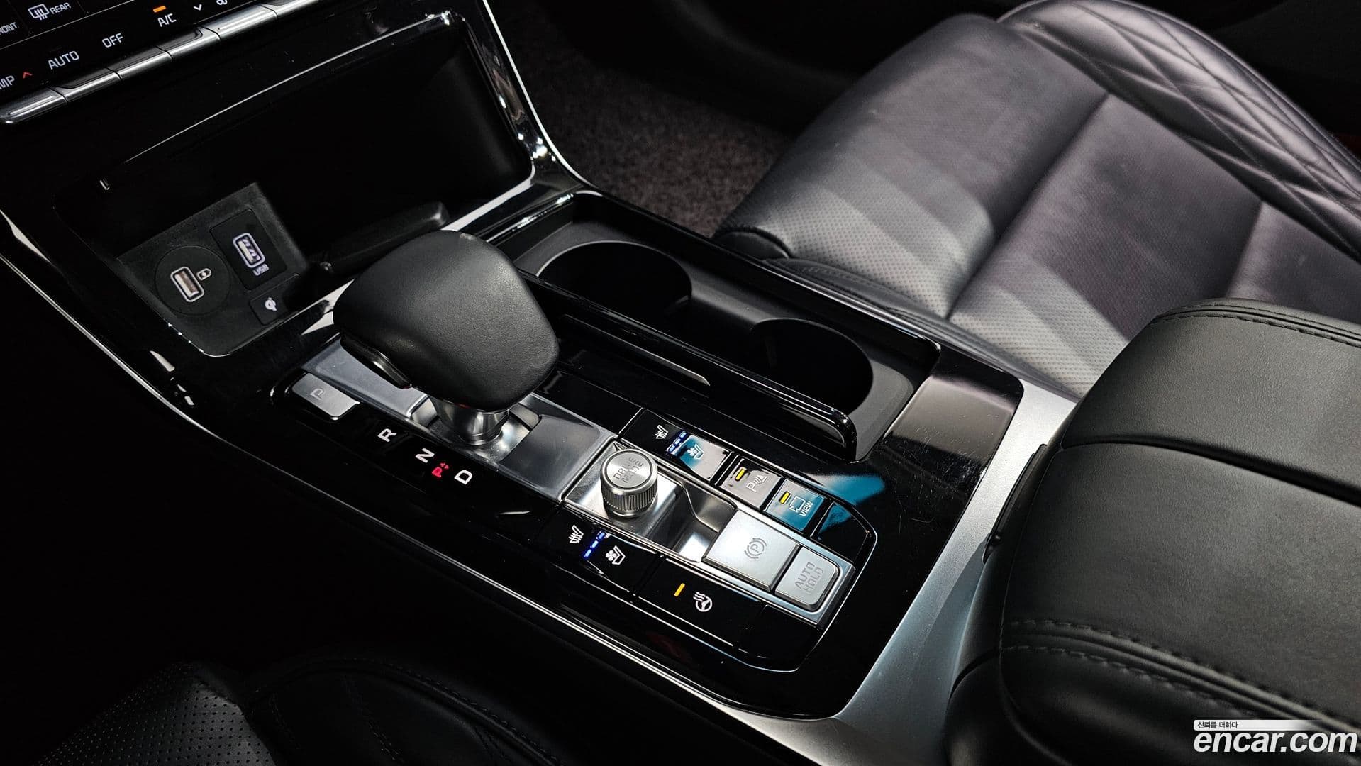 Main__Slider__Photo:K7 Kia 2021.2-8