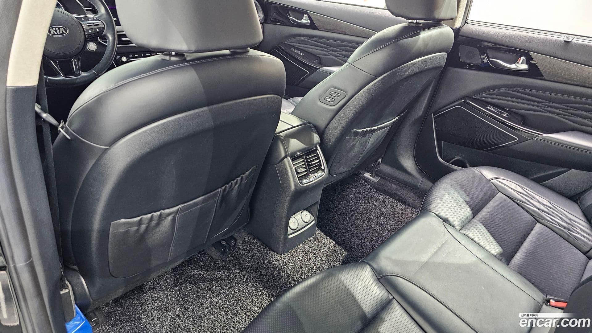Main__Slider__Photo:K7 Kia 2021.2-28