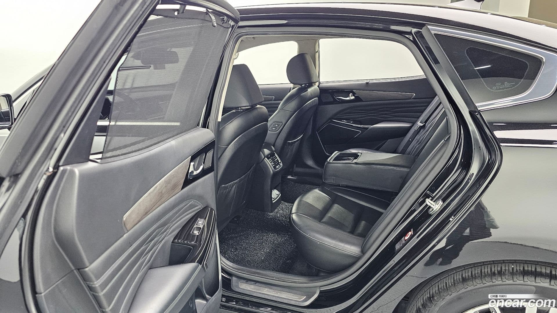 Main__Slider__Photo:K7 Kia 2021.2-29