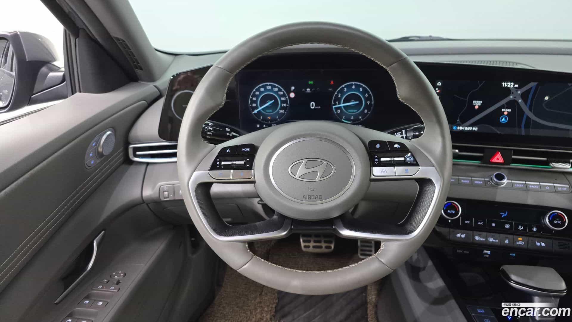 AVANTE Hyundai 2023.11-OPTION-017