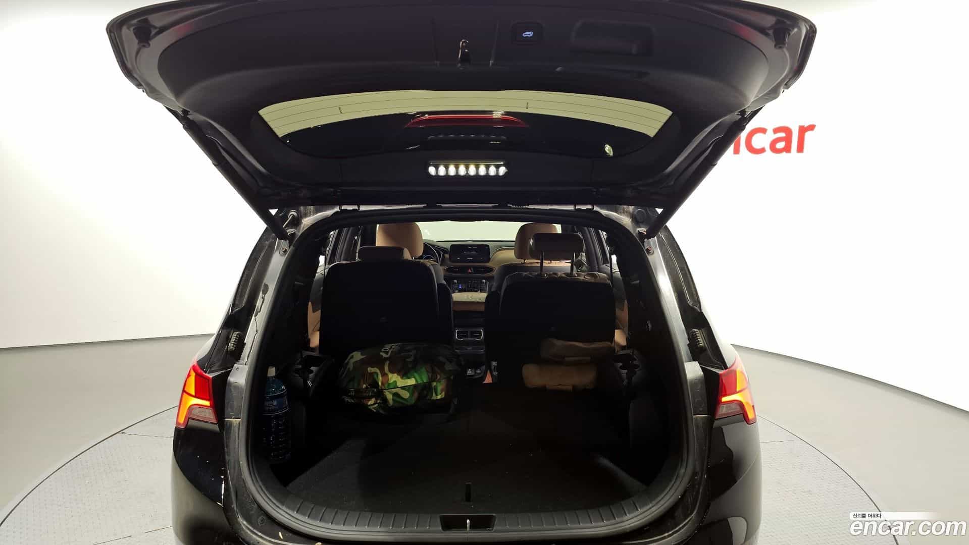 Santafe Hyundai 2023.3-OPTION-024
