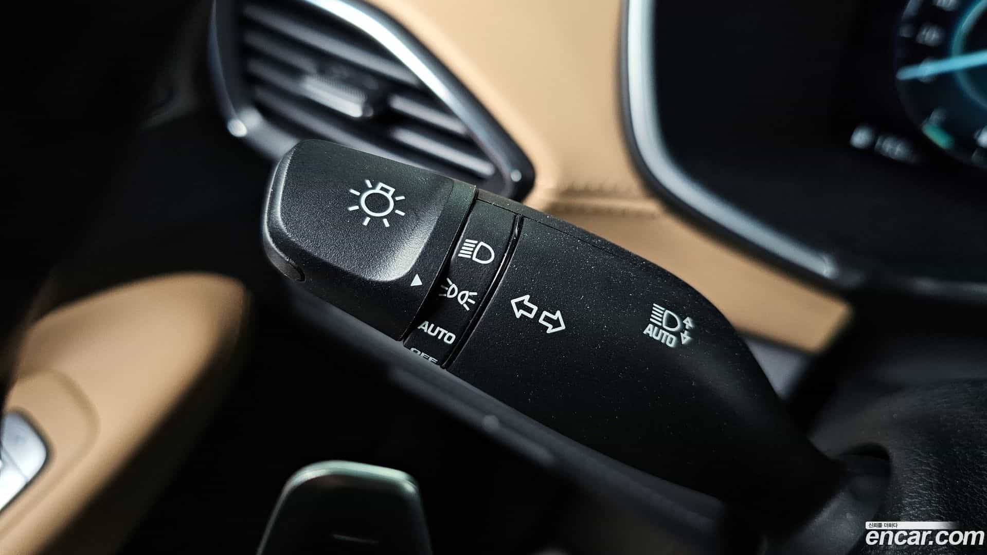 Santafe Hyundai 2023.3-OPTION-050