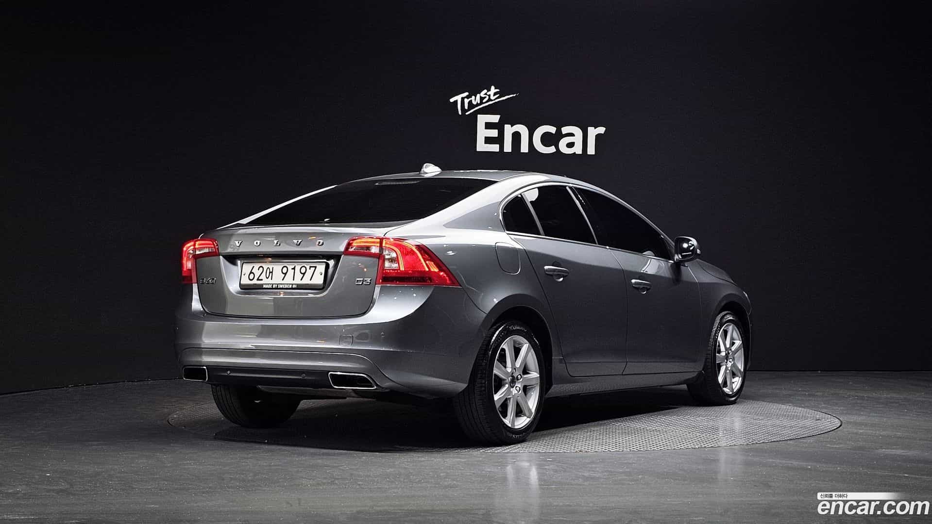 S60 Volvo 2018.5-OUTER-002