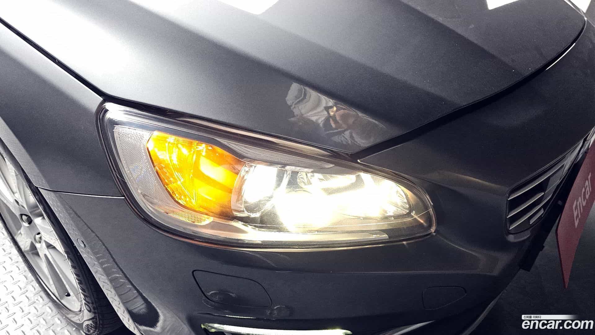 S60 Volvo 2018.5-OUTER-032