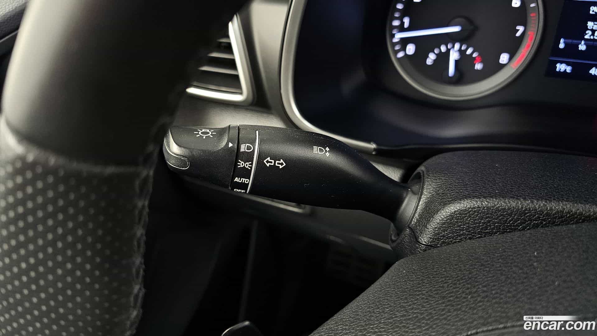 Tucson Hyundai 2020.1-OPTION-046