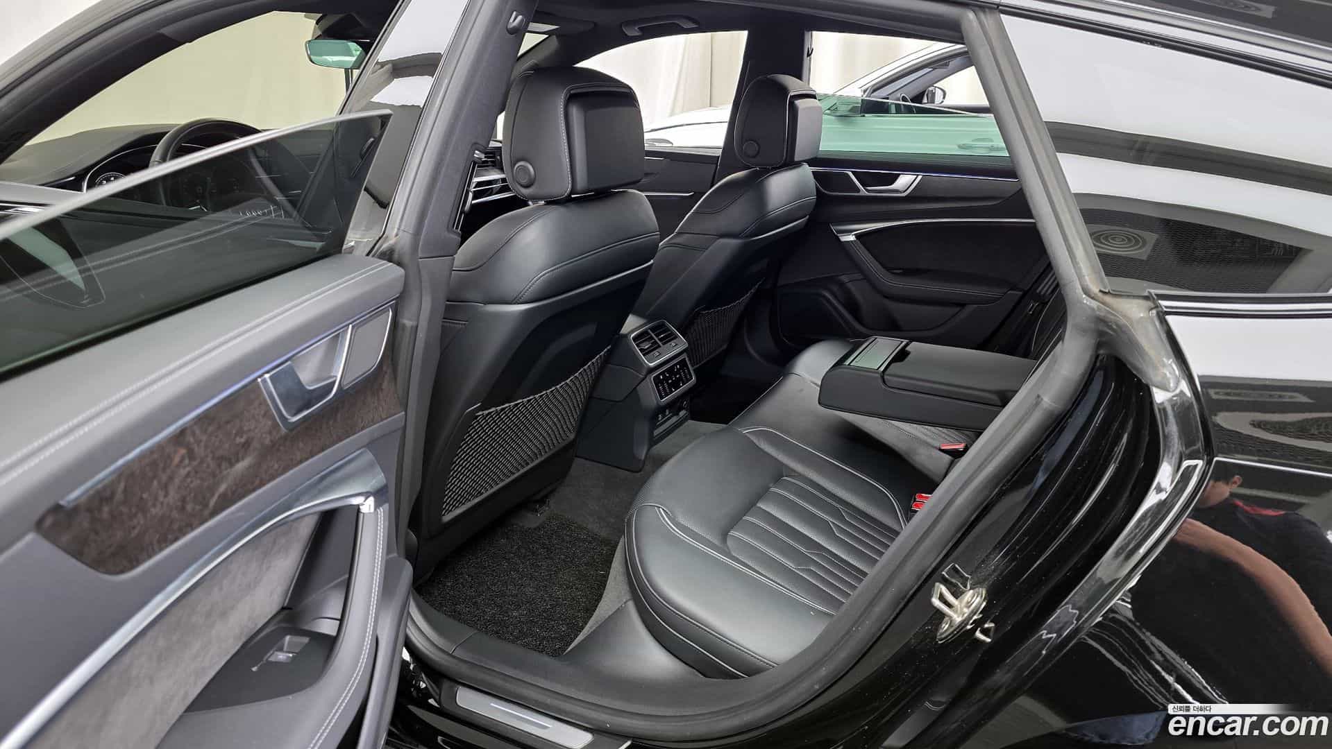 A7 Audi 2021.11-INNER-036
