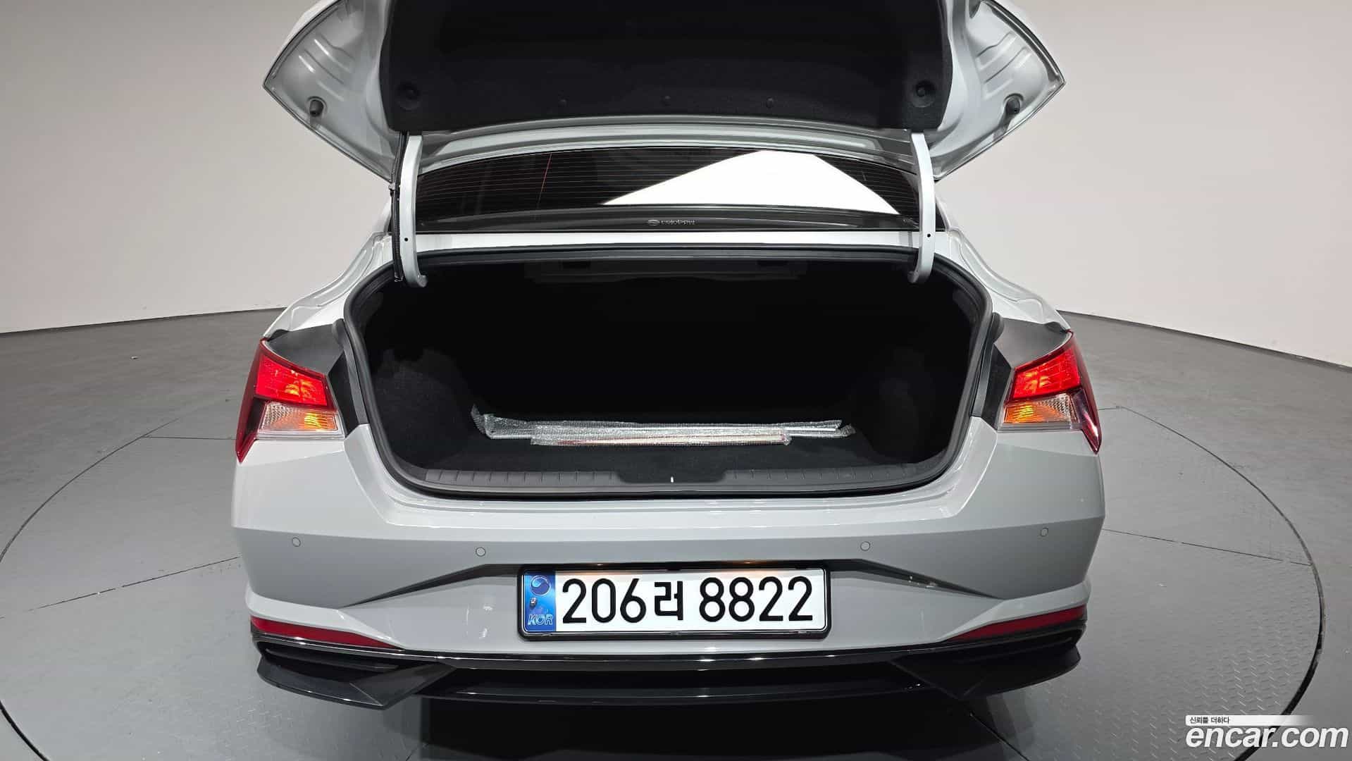 AVANTE Hyundai 2021.8-OPTION-024
