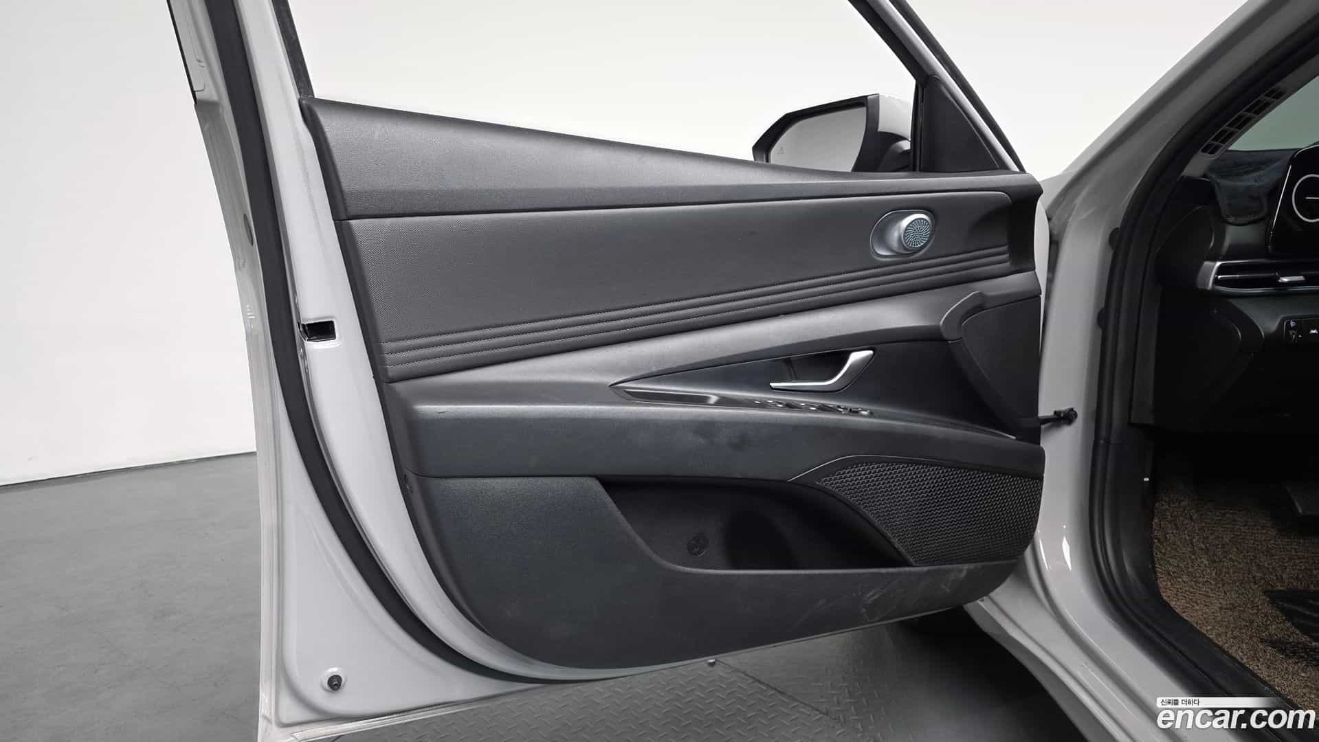 AVANTE Hyundai 2021.8-INNER-034
