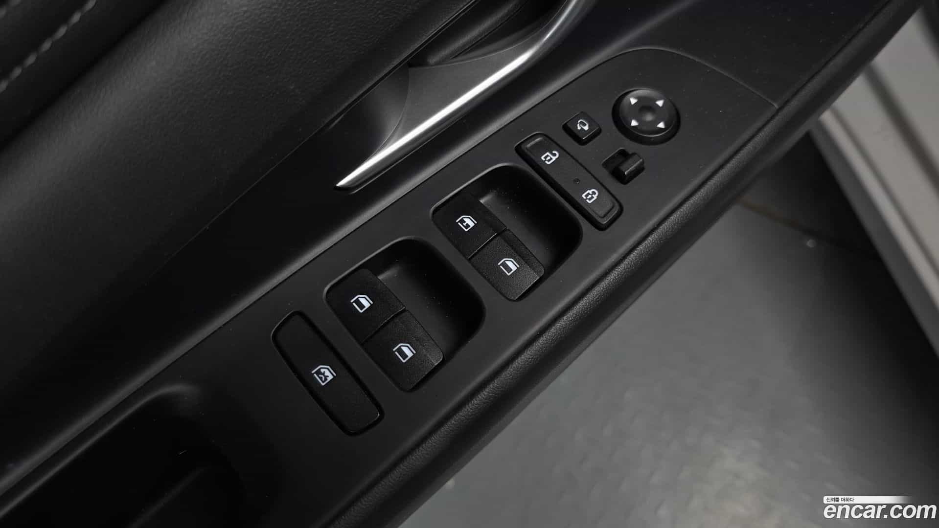 AVANTE Hyundai 2021.8-OPTION-040