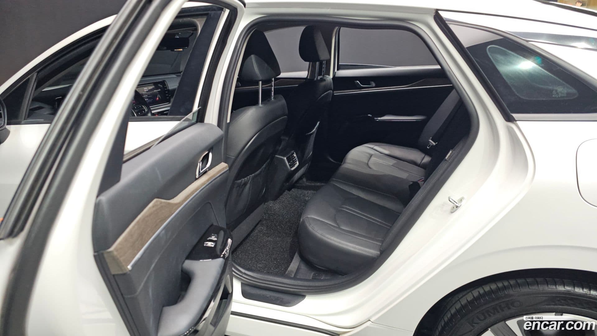 Main__Slider__Photo:K5 Kia 2020.3-12