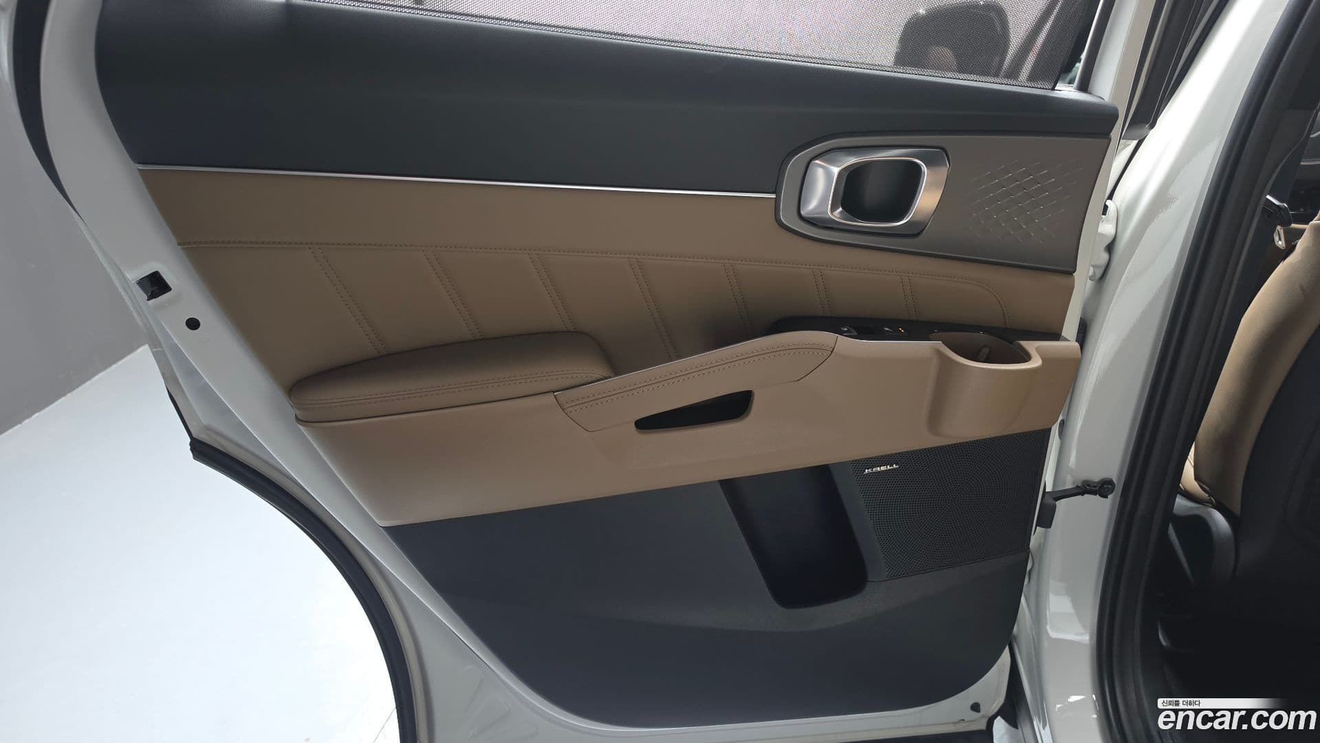 Main__Slider__Photo:Sorento Kia 2024.3-24