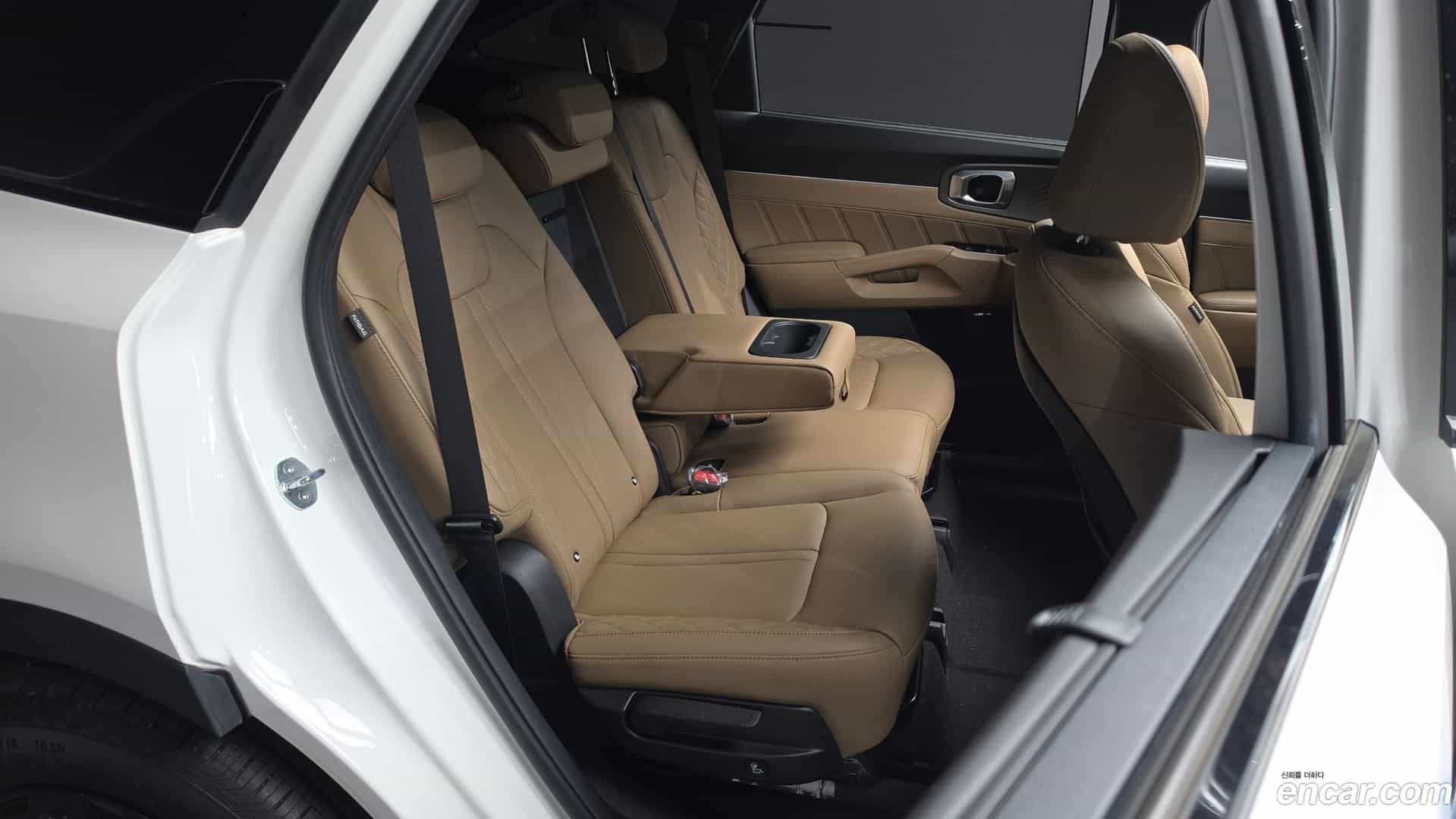 Sorento Kia 2024.3-INNER-036