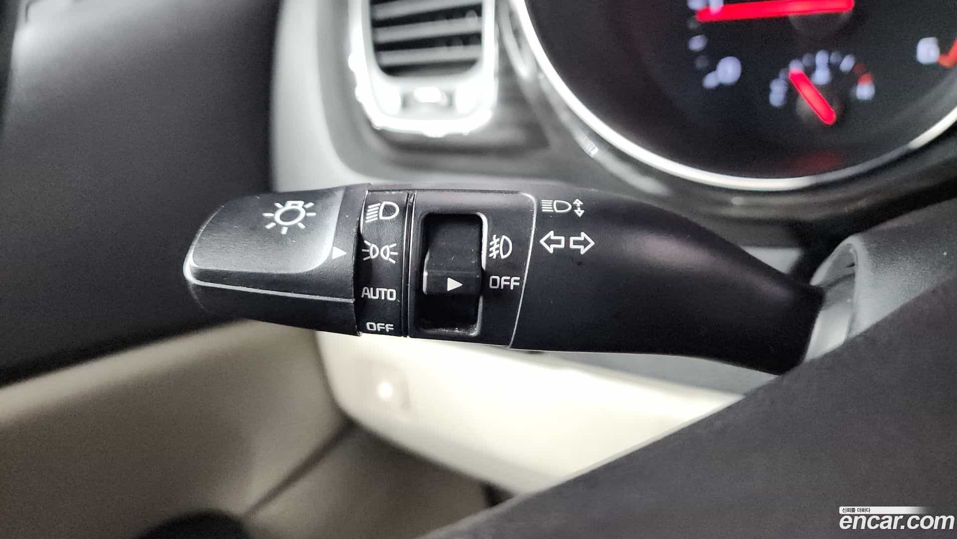 Canival Kia 2019.3-OPTION-022