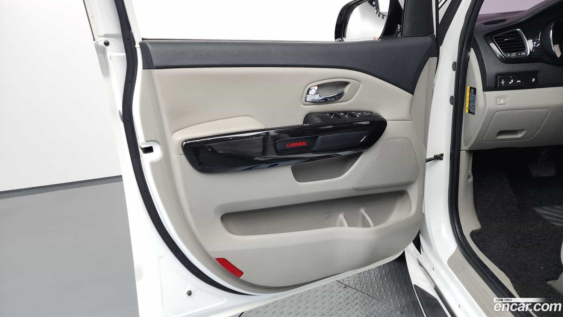 Canival Kia 2019.3-INNER-034