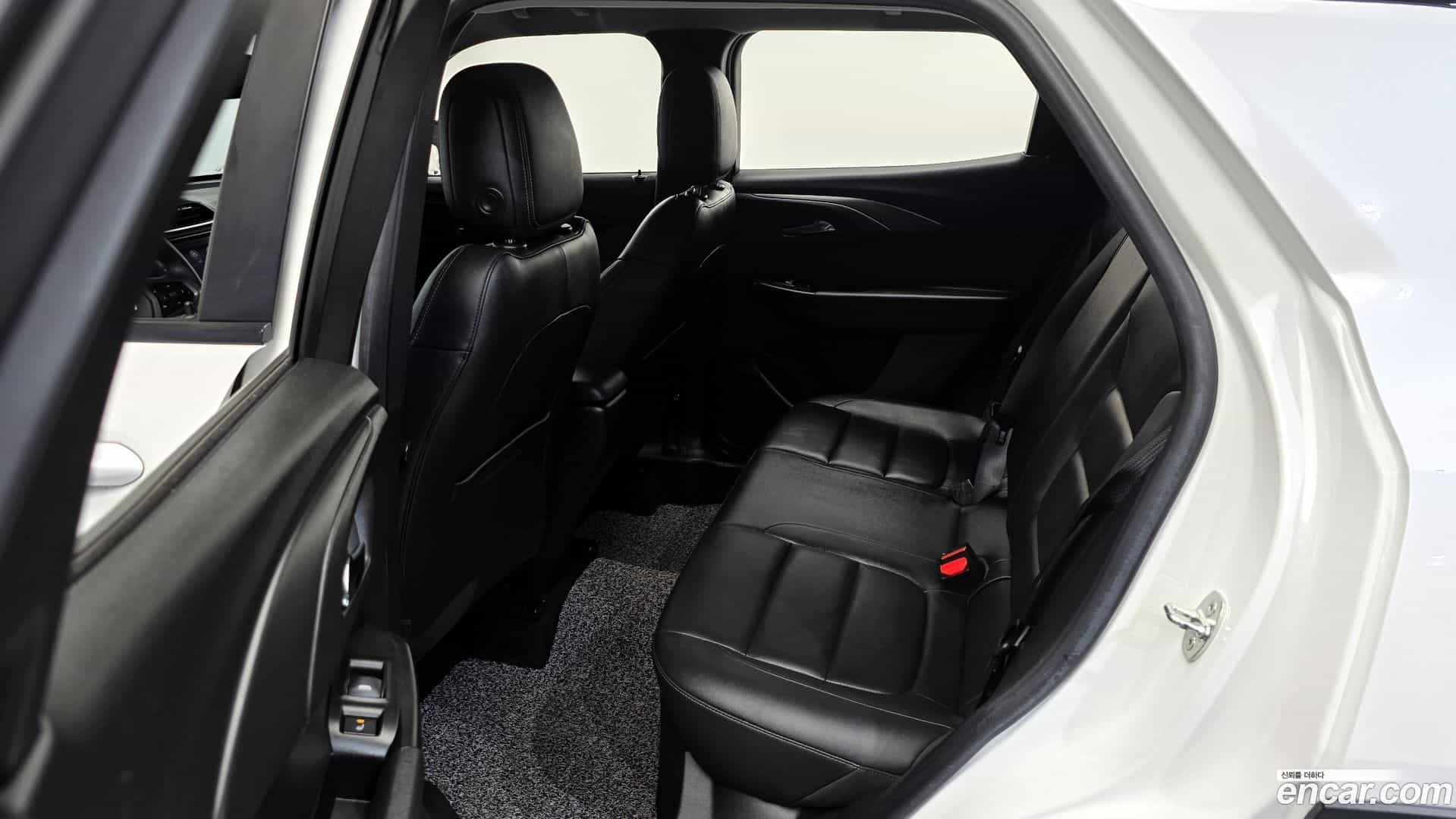 Trailblazer Chevrolet 2021.3-OPTION-016