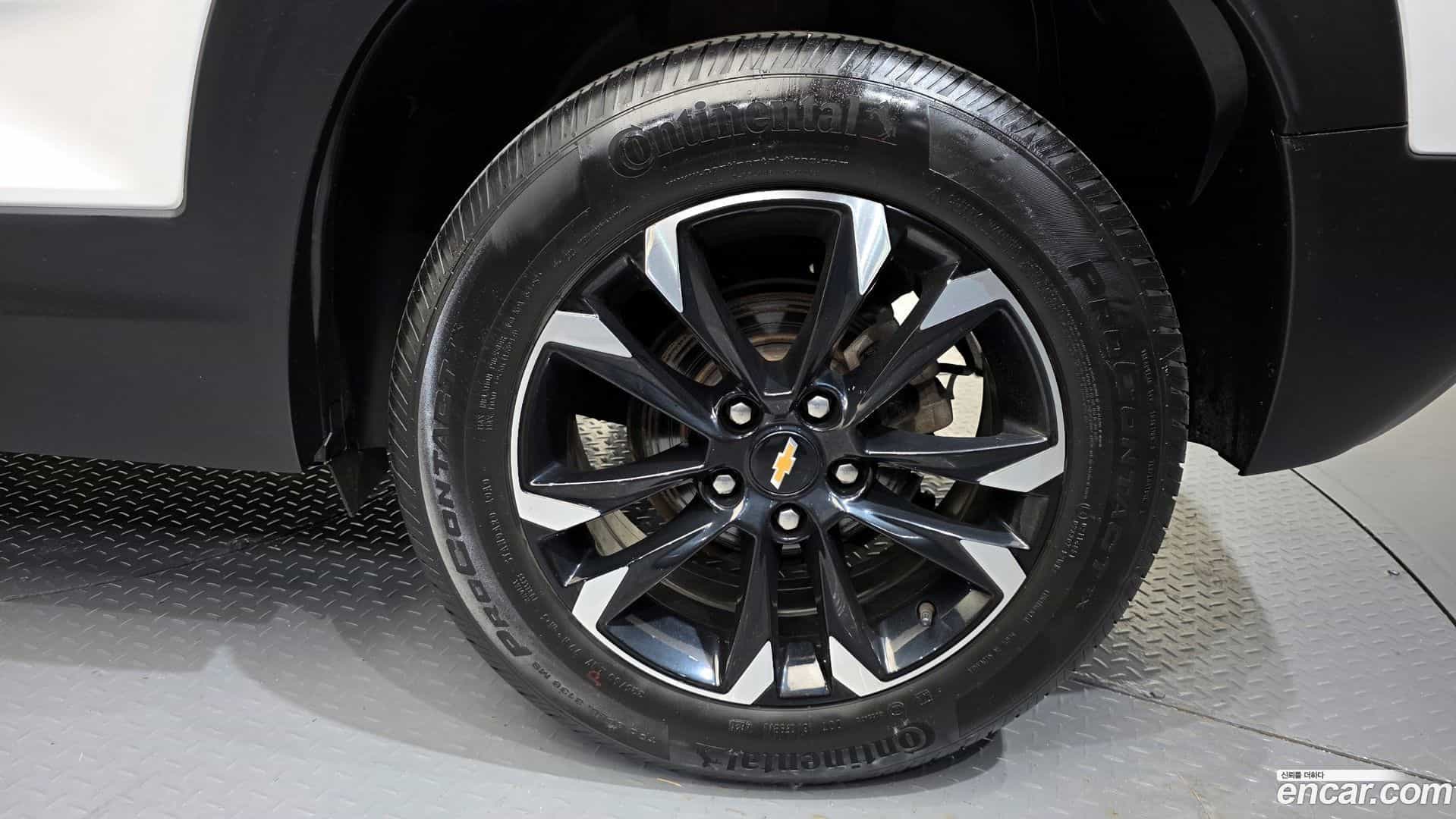 Trailblazer Chevrolet 2021.3-OUTER-031