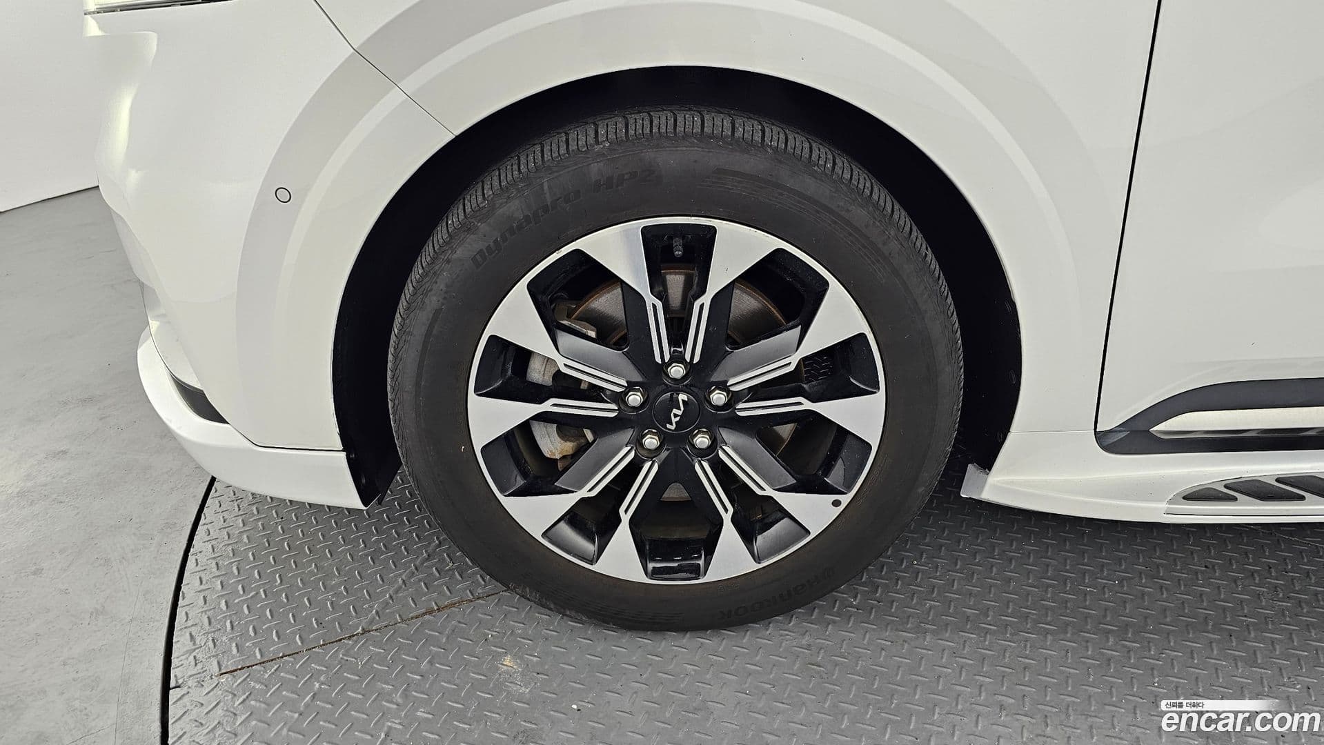 Main__Slider__Photo:Canival Kia 2021.9-4
