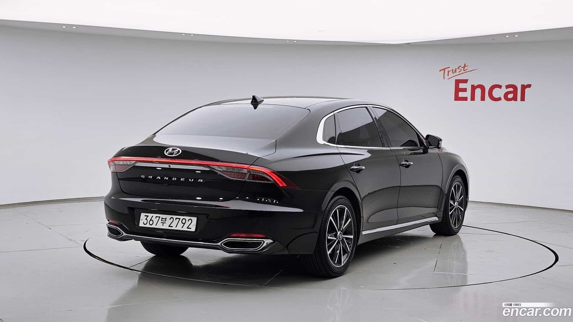 Grandeur Hyundai 2020.10-OUTER-002
