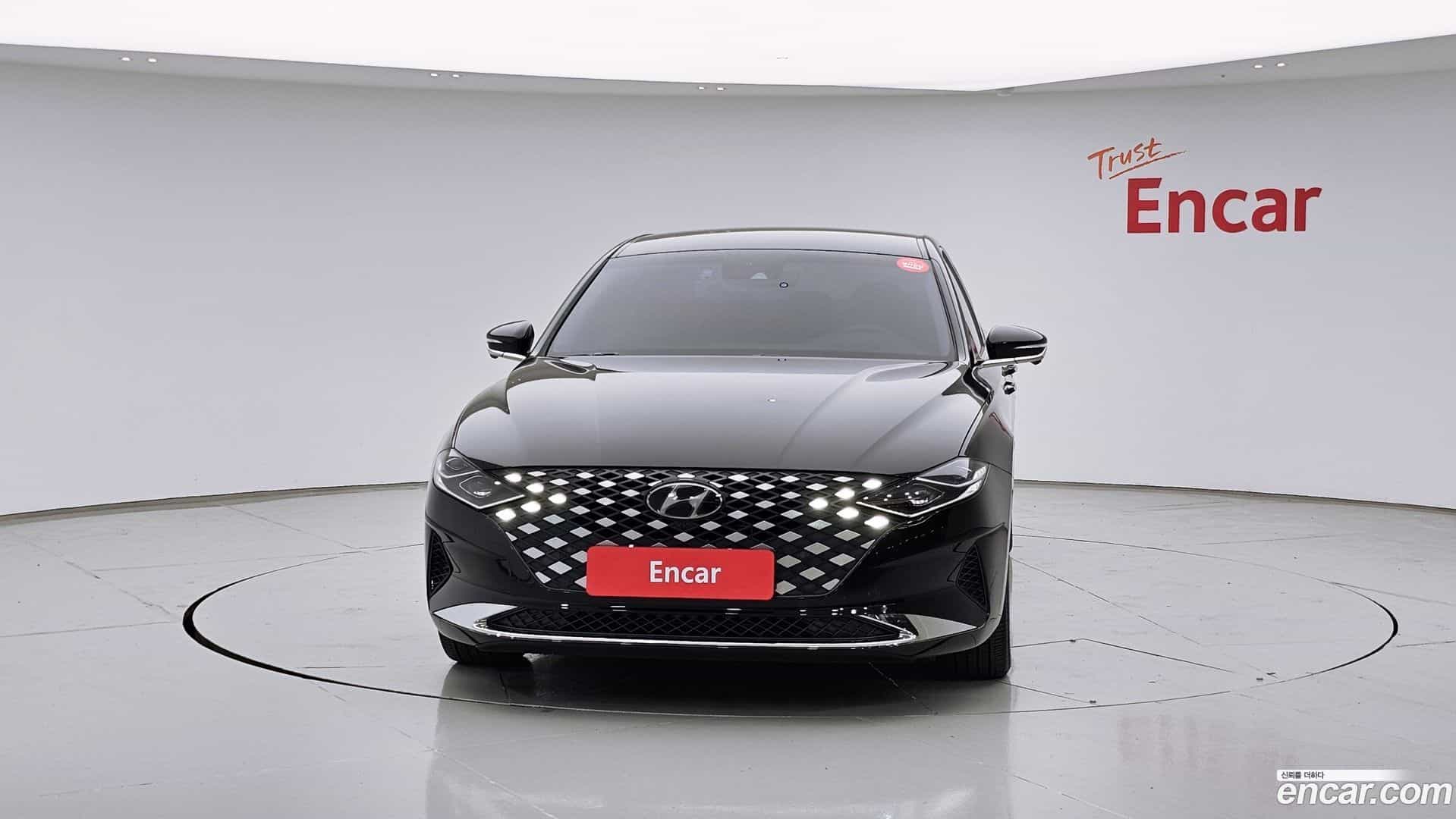 Grandeur Hyundai 2020.10-OUTER-003