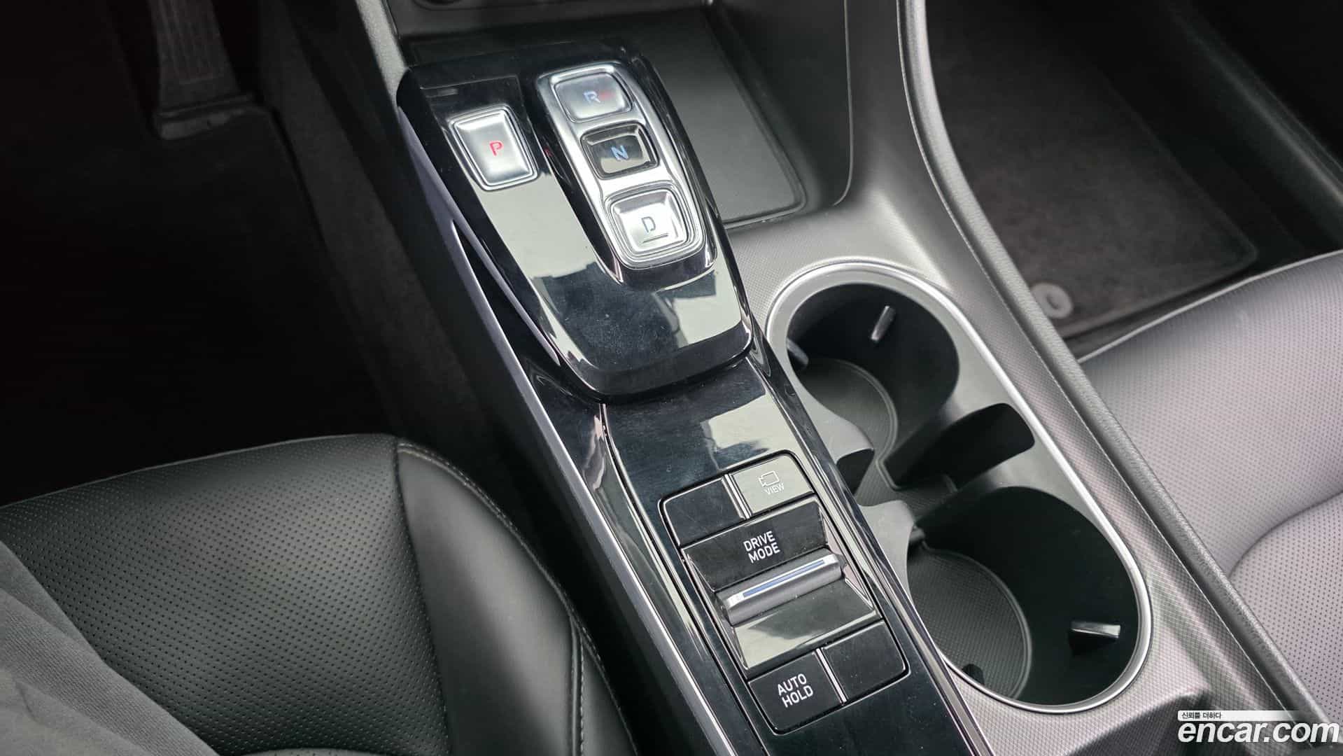Sonata Hyundai 2022.2-INNER-009