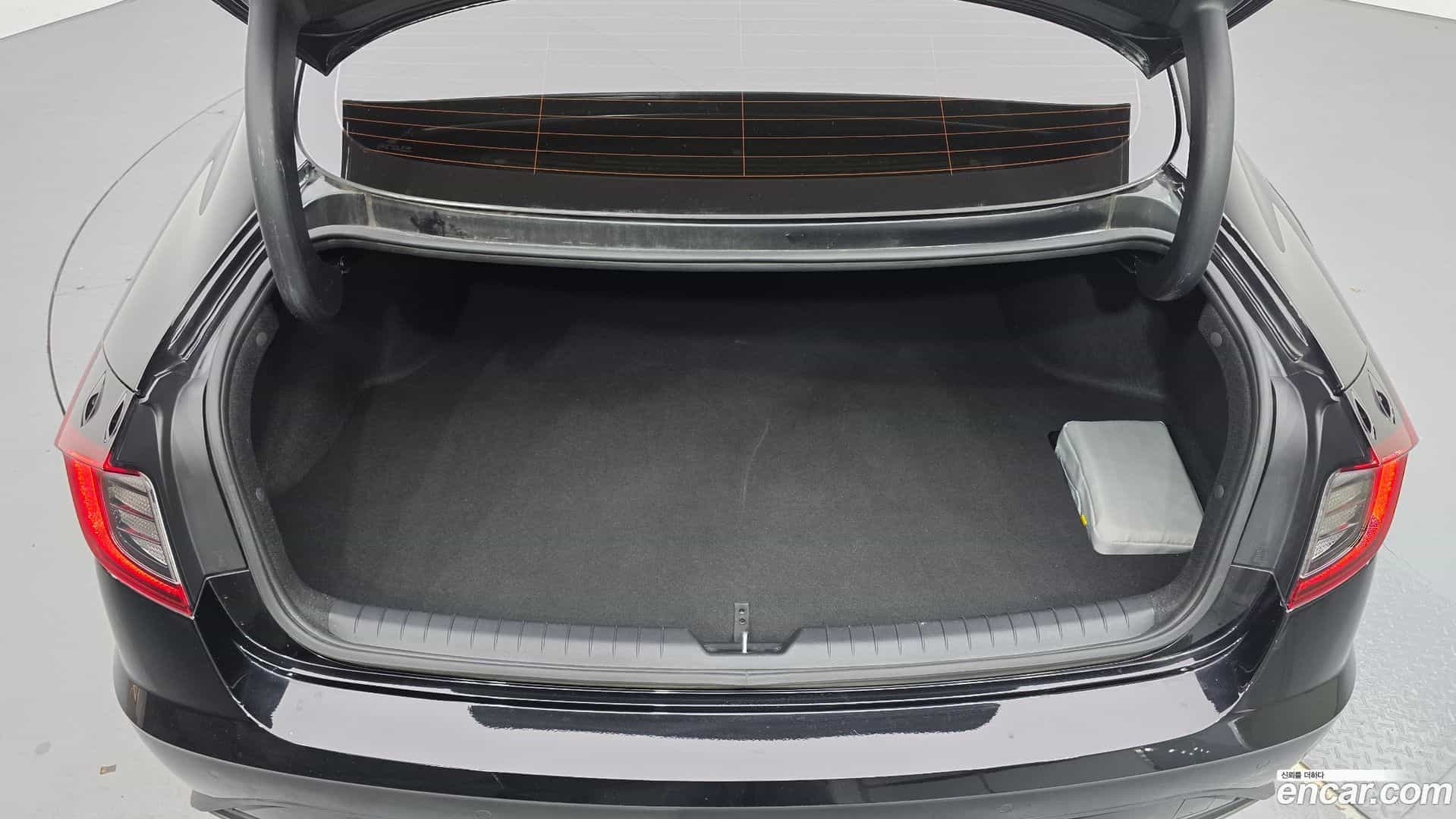 Sonata Hyundai 2022.2-OPTION-024