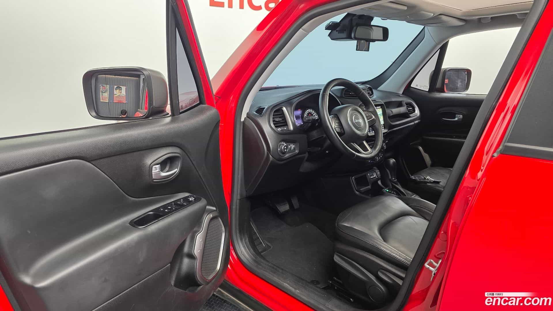 Renegade Jeep 2020.0-INNER-010