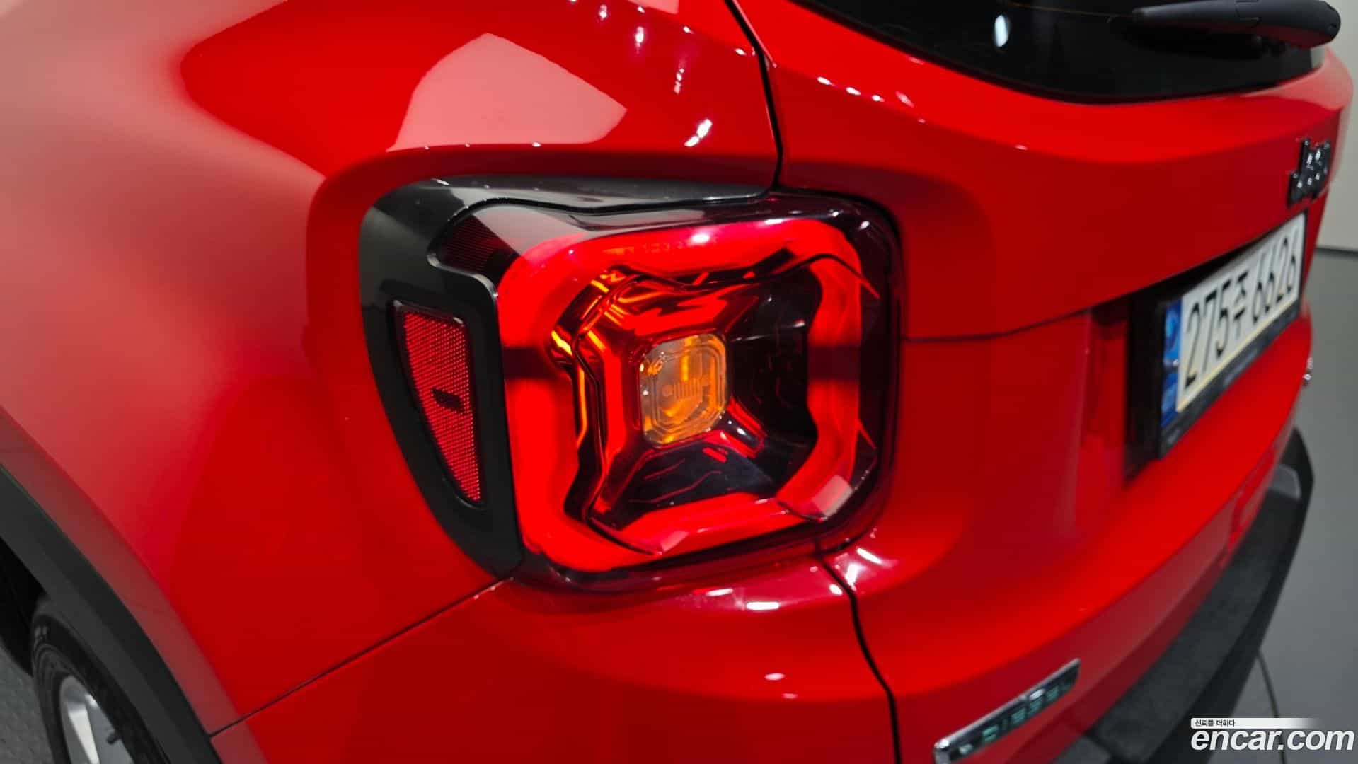Renegade Jeep 2020.0-OUTER-033