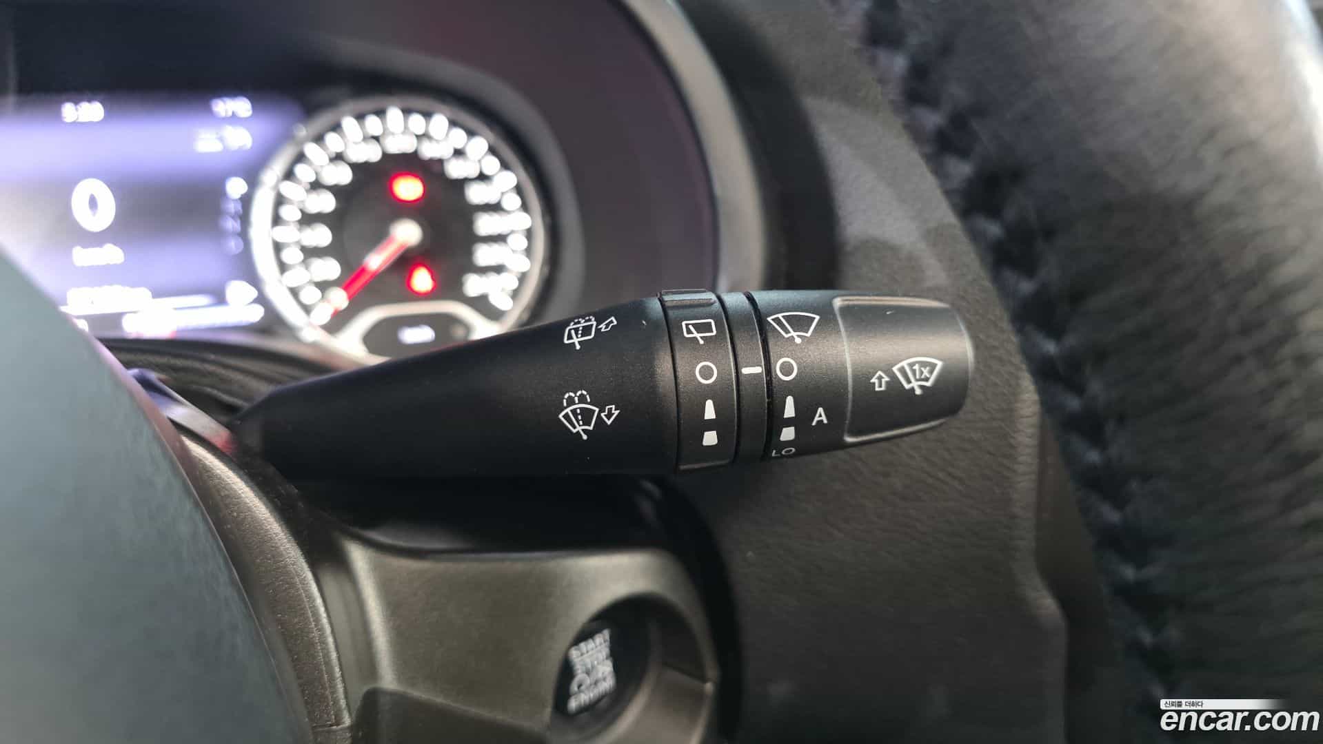 Renegade Jeep 2020.0-OPTION-043