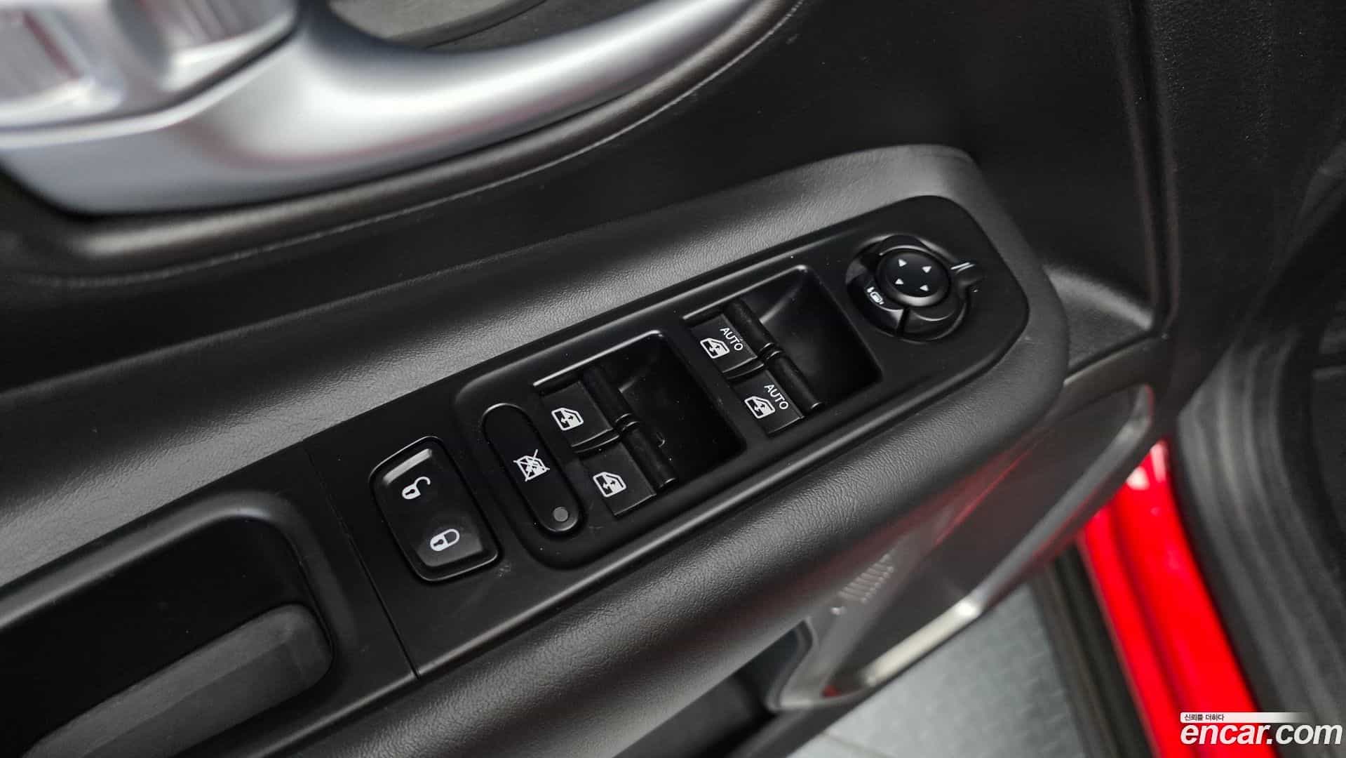 Renegade Jeep 2020.0-OPTION-045