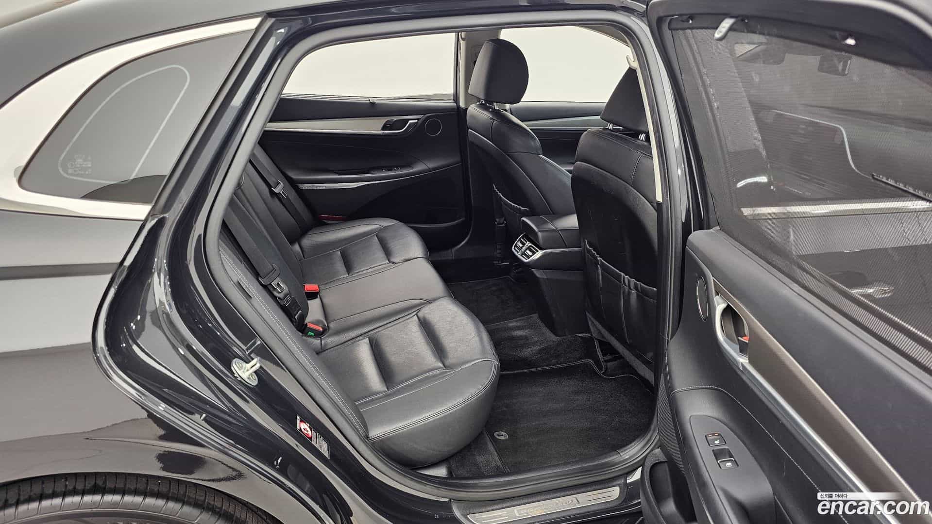 Grandeur Hyundai 2021.0-OPTION-016