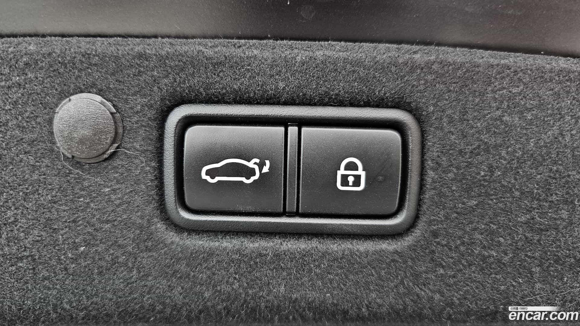 Grandeur Hyundai 2021.0-OPTION-024