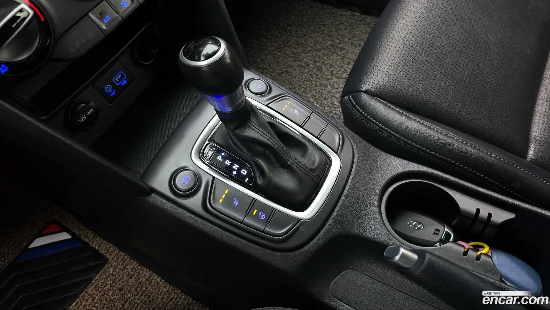 Kona Hyundai 2017.8-INNER-009