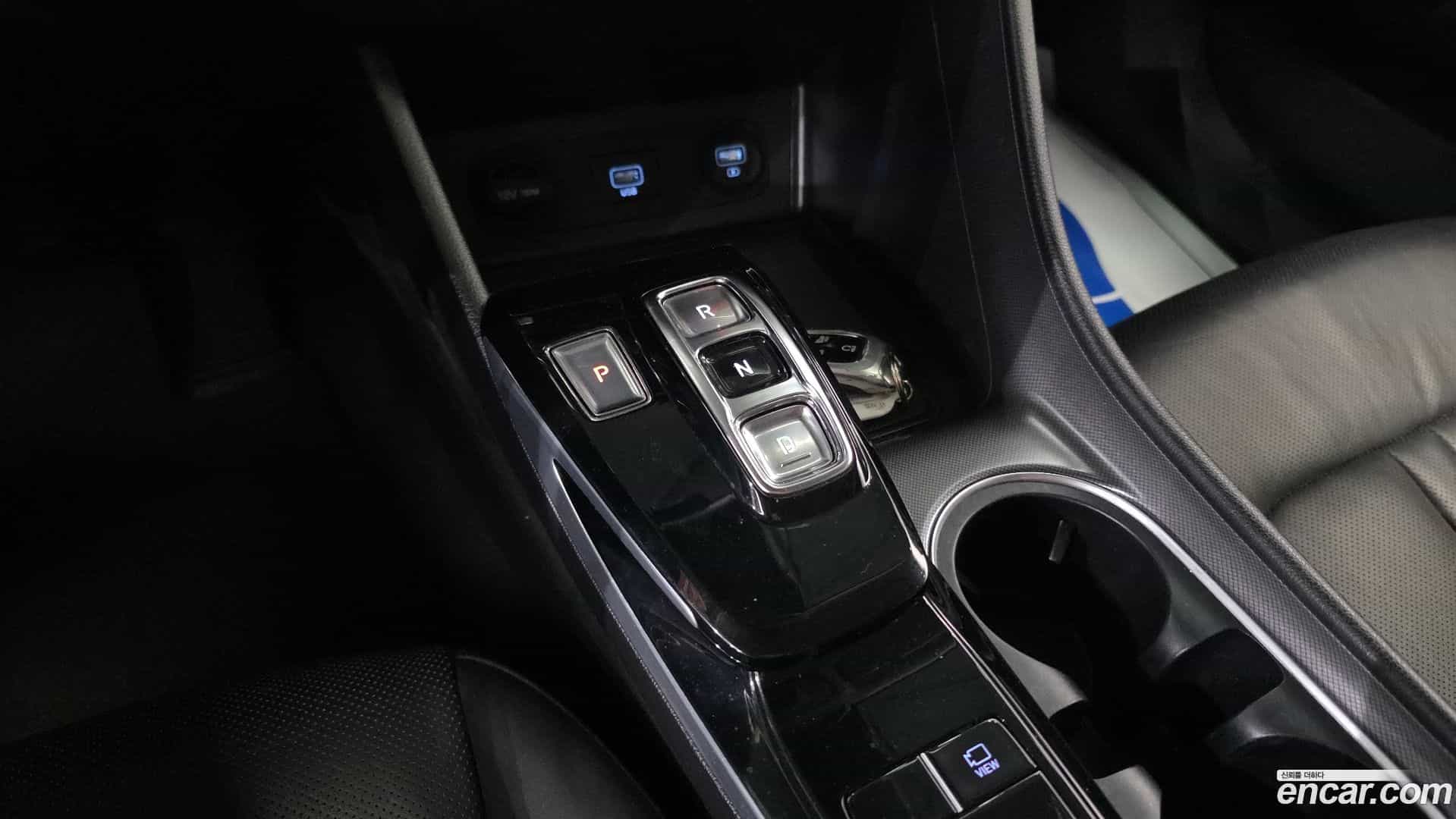 Sonata Hyundai 2019.4-INNER-009