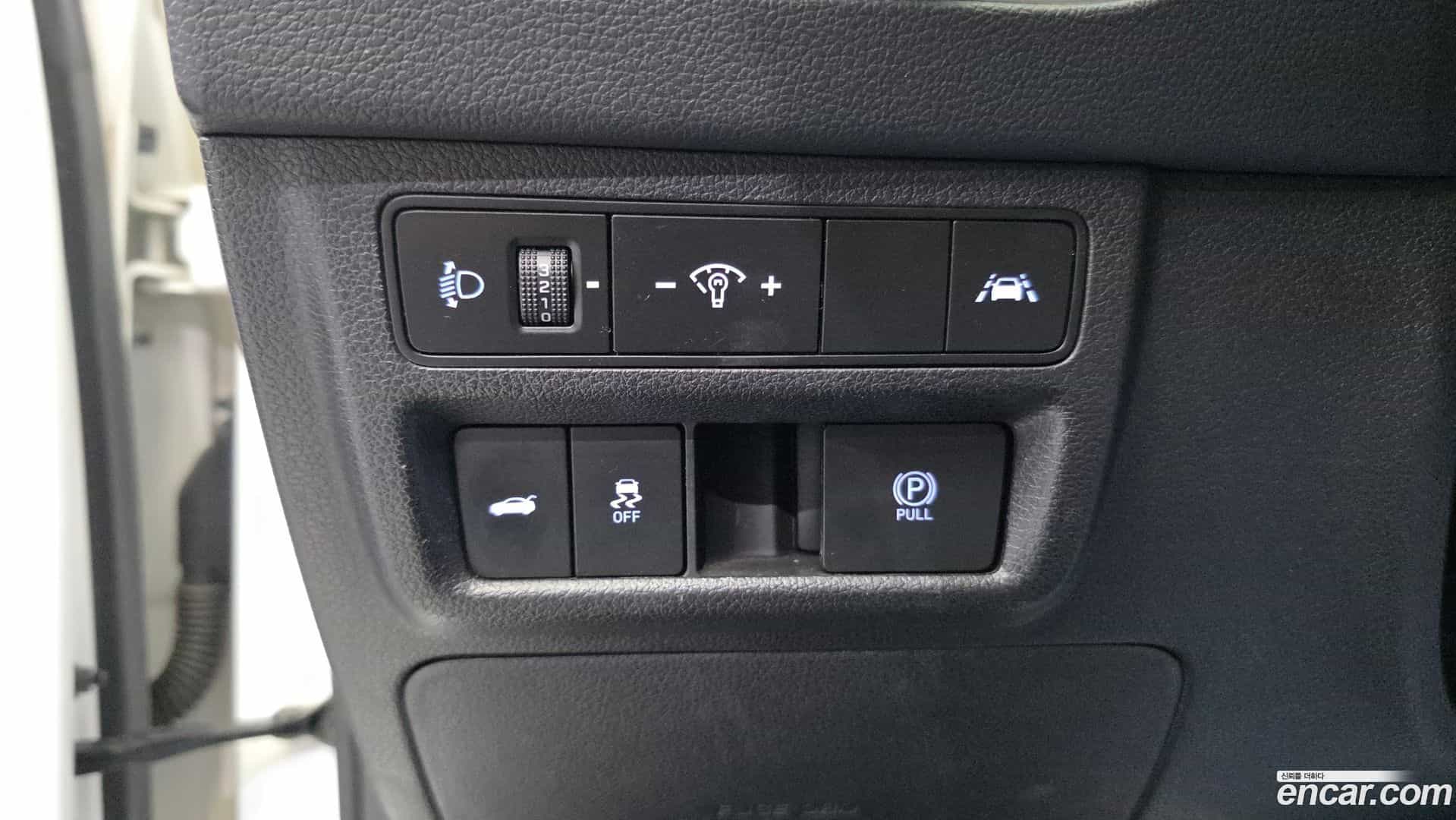 Sonata Hyundai 2019.4-OPTION-018