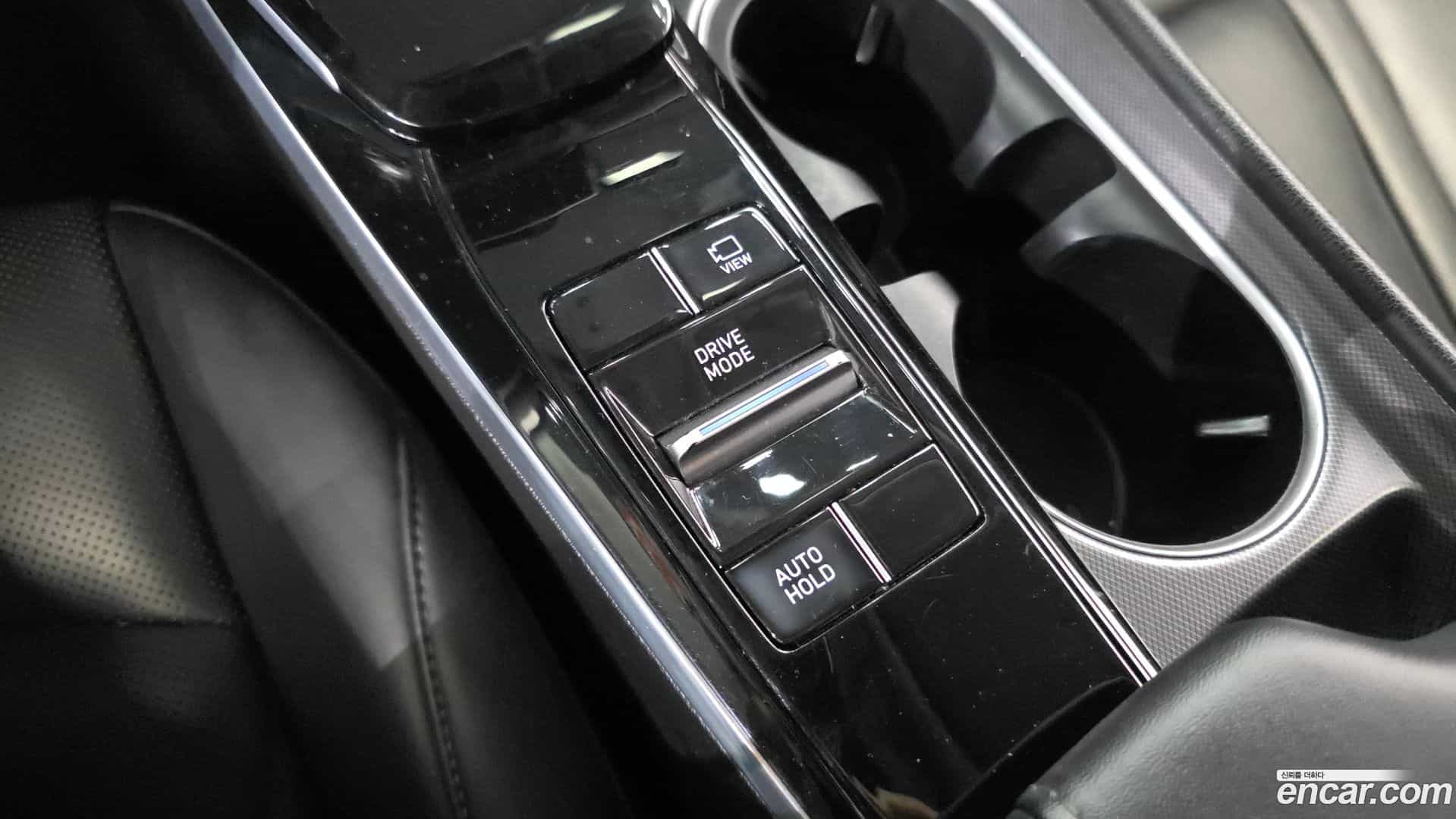 Sonata Hyundai 2019.4-OPTION-023